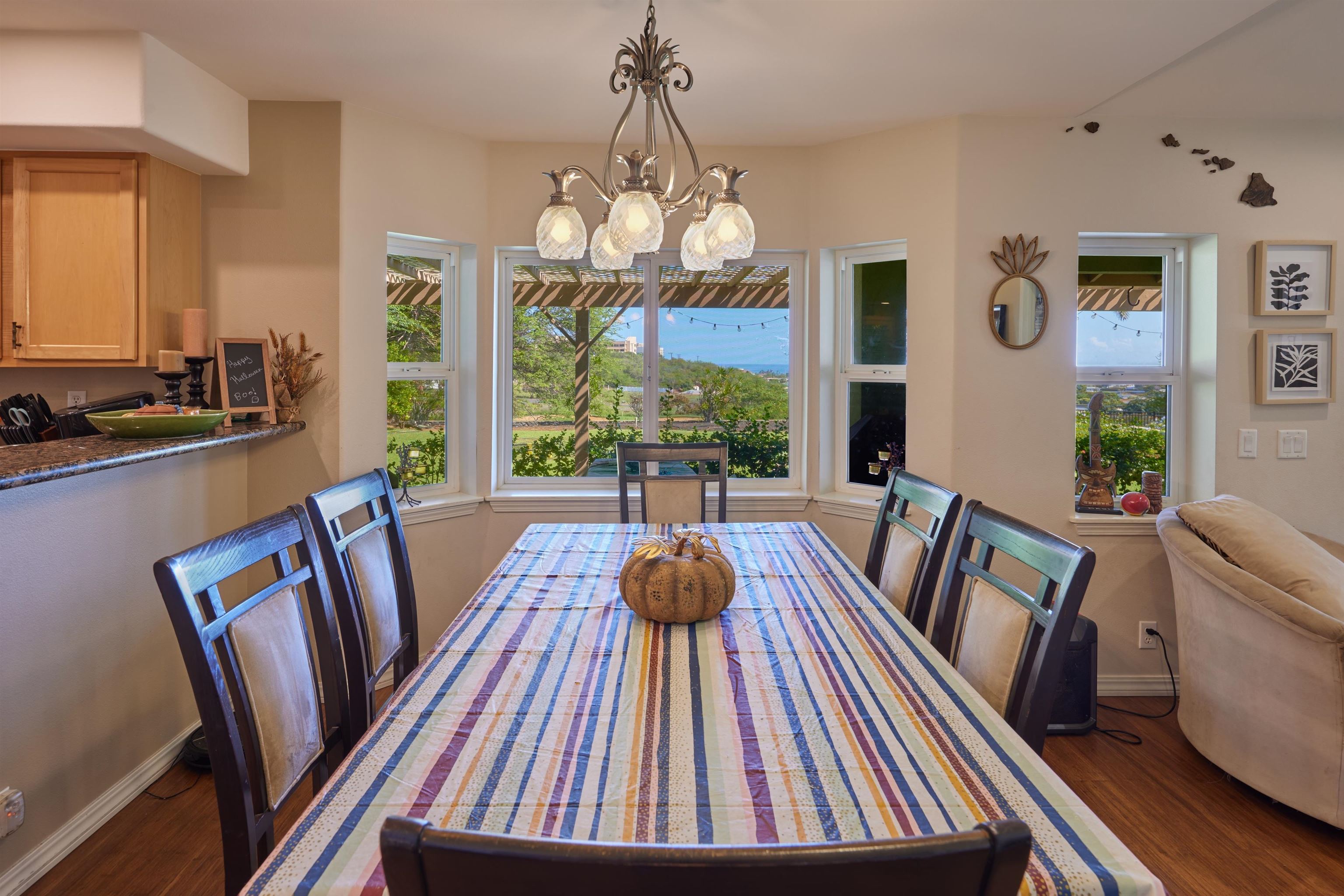 33 Kamalei Cir