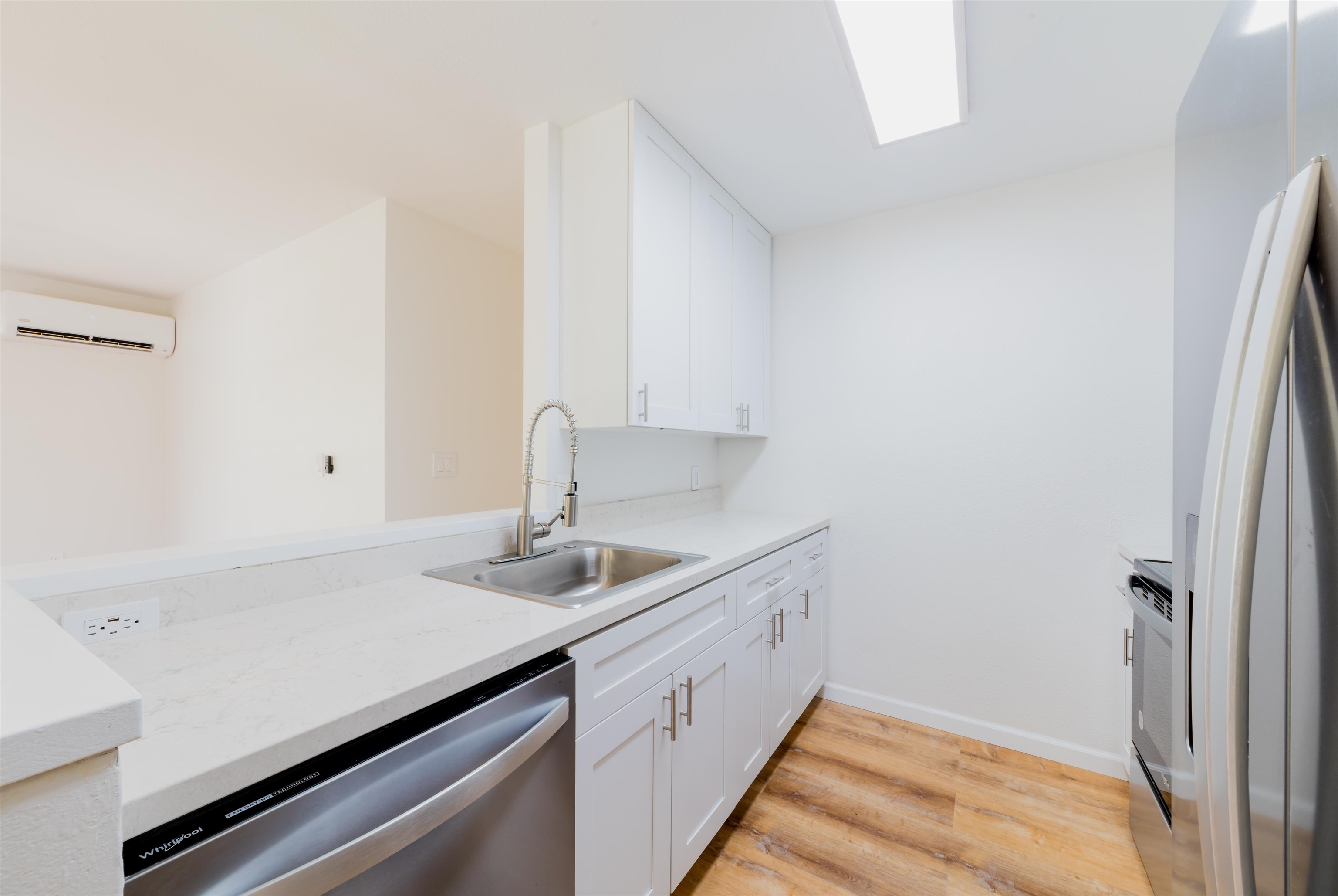 160 KEONEKAI Rd Unit: 9-202
