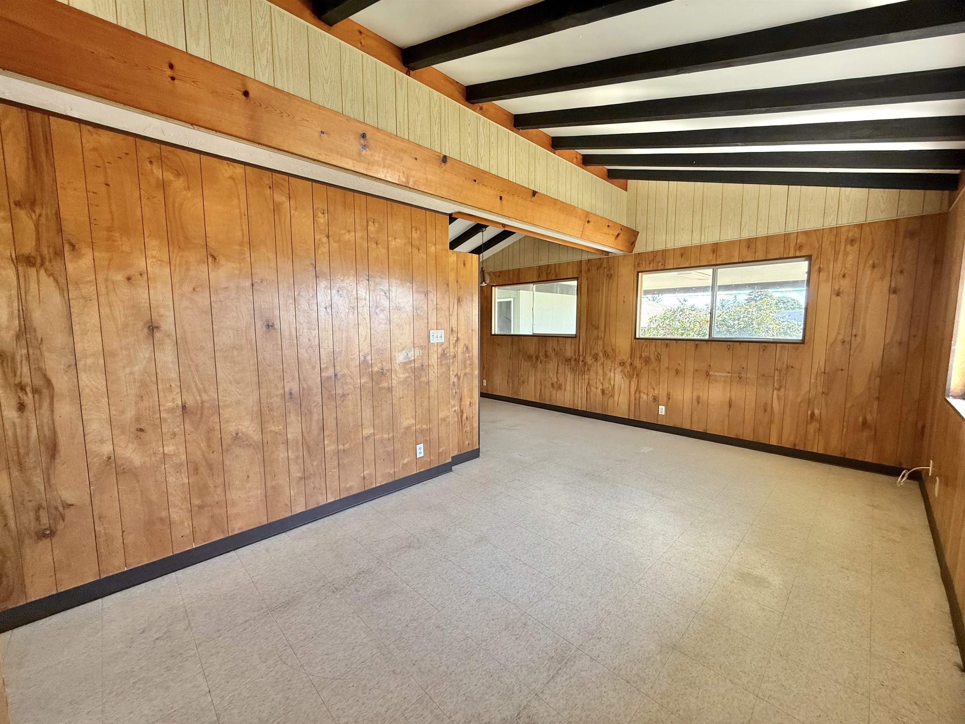 2124 Kahawai St