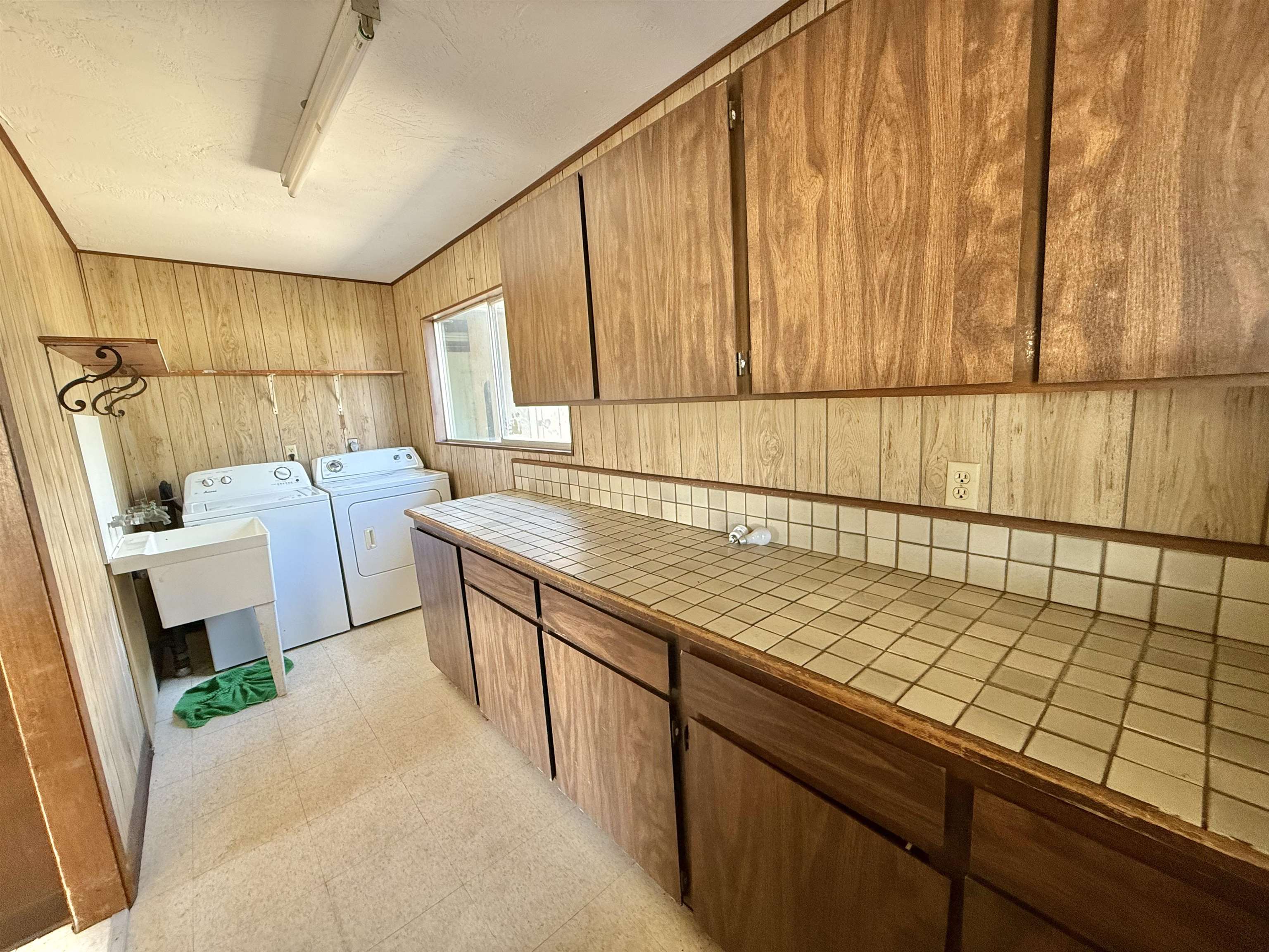 2124 Kahawai St