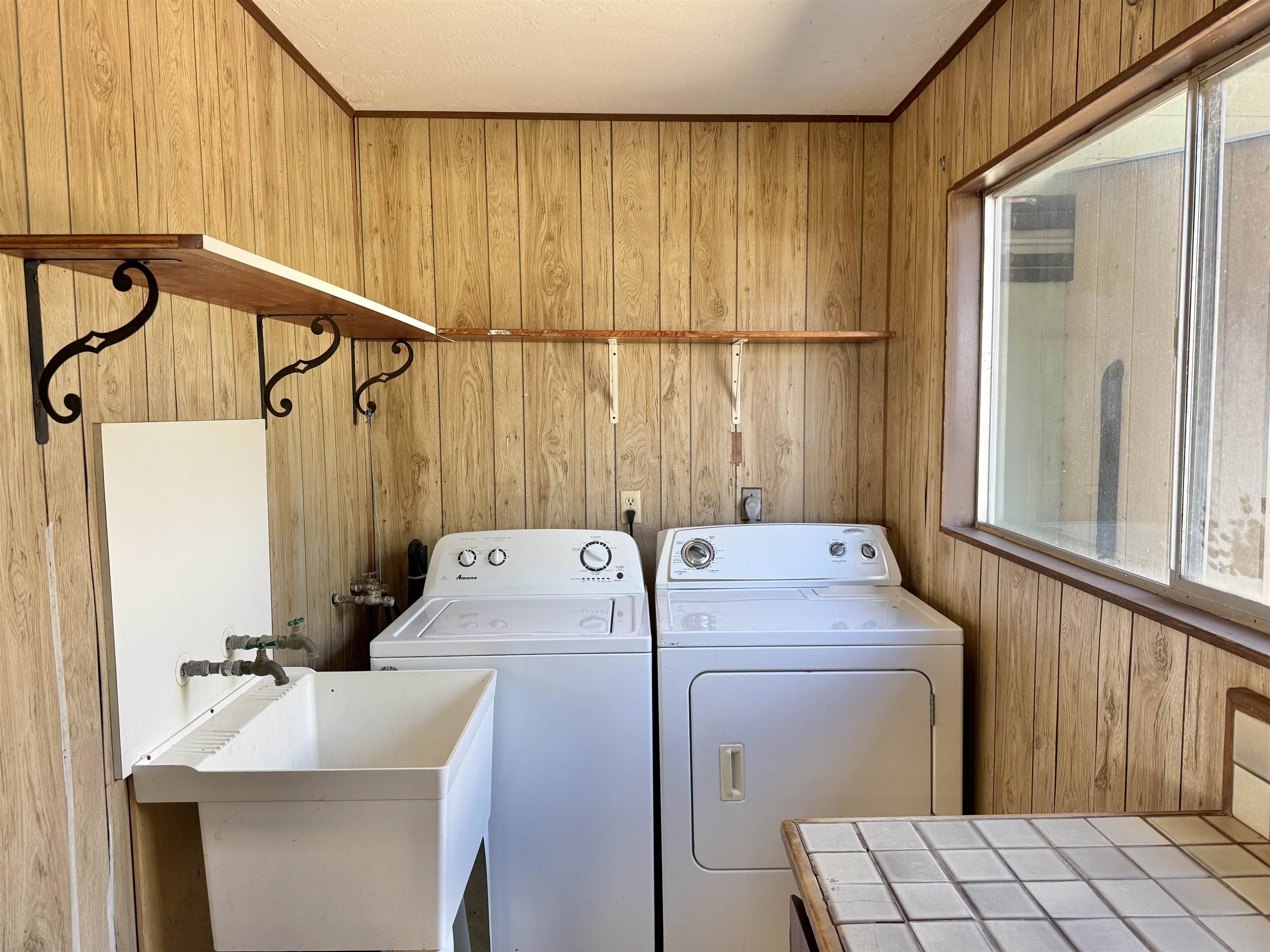 2124 Kahawai St