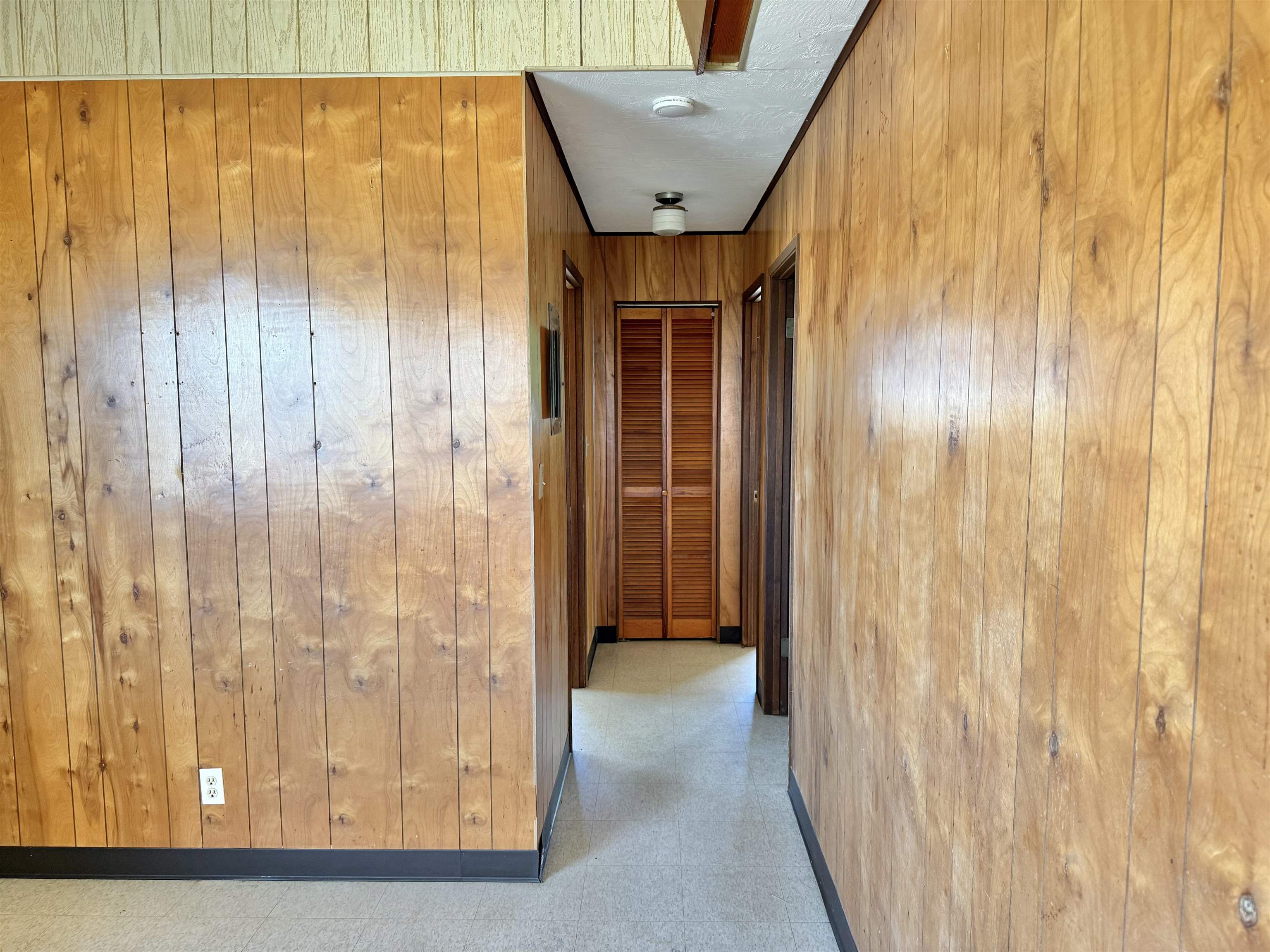 2124 Kahawai St