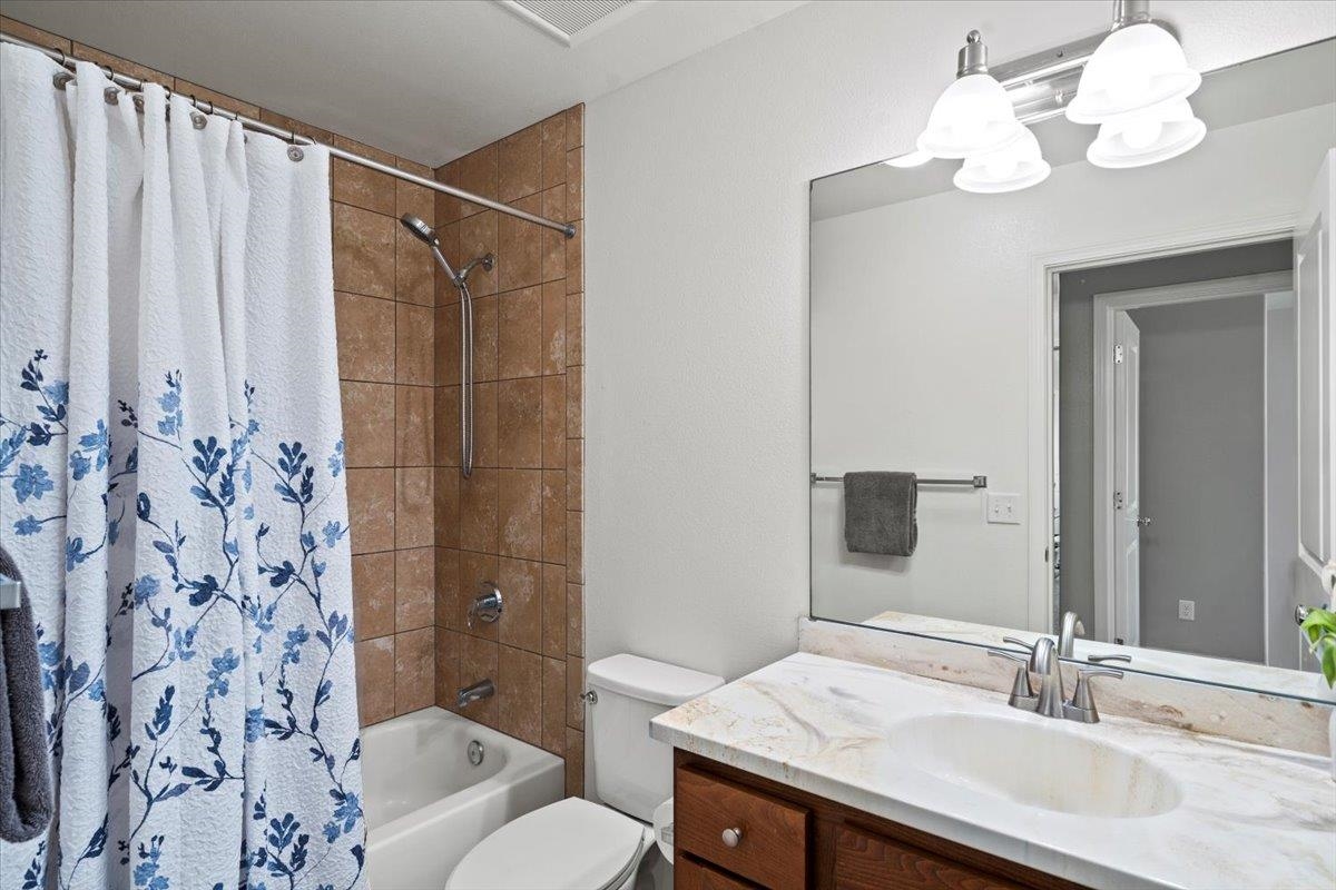 176 Akialoa Pl Unit: 51