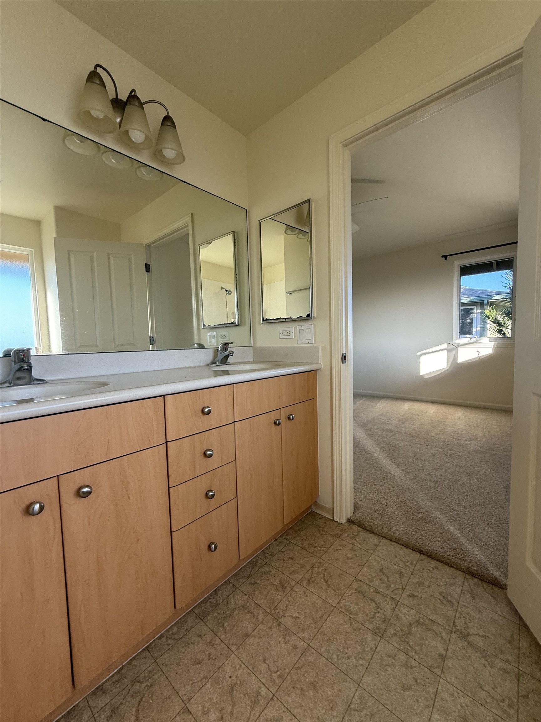 35 Iliau Way Unit: Unit 15A