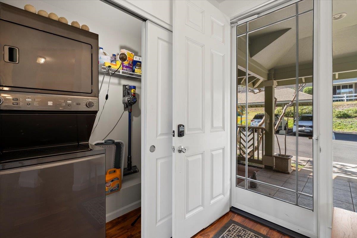 7 Kaloapelu Way Unit: Unit 4B