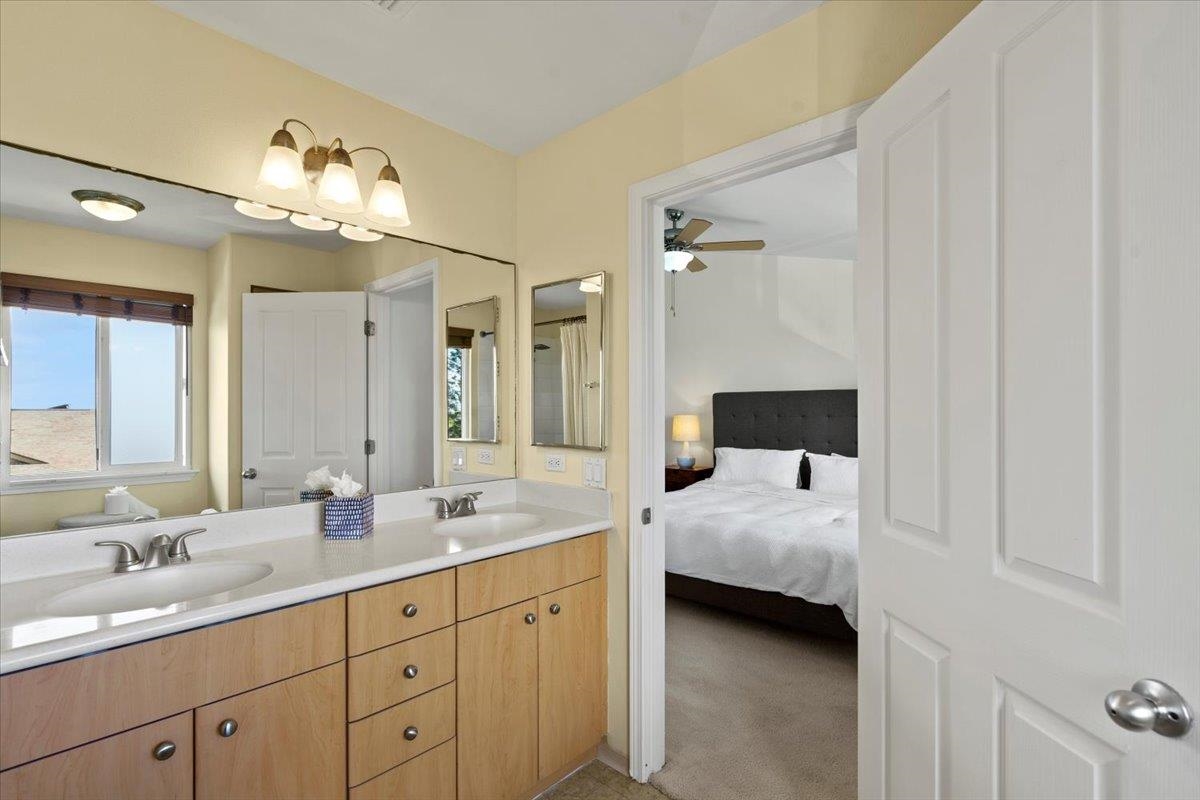 7 Kaloapelu Way Unit: Unit 4B