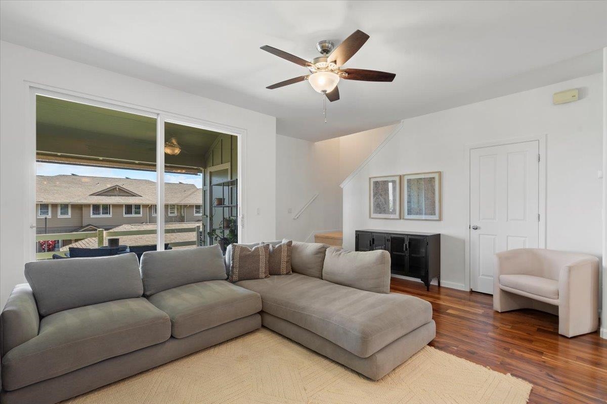 7 Kaloapelu Way Unit: Unit 4B