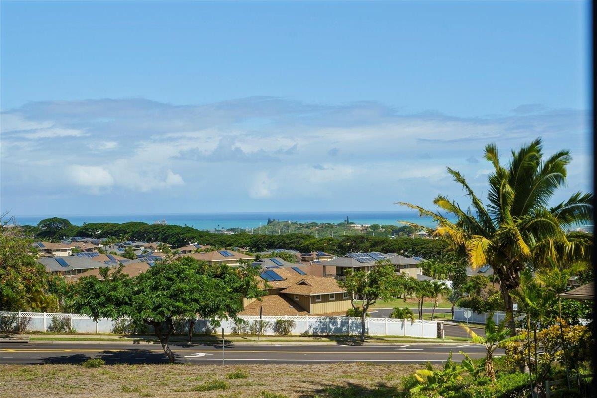 7 Kaloapelu Way Unit: Unit 4B