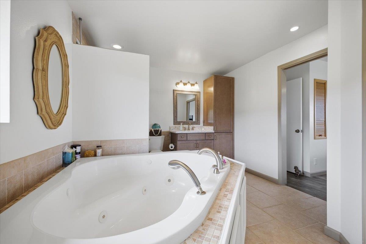 126 Kulalani Dr