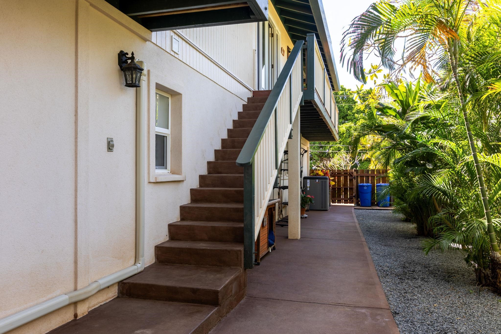 487 Hoala Dr
