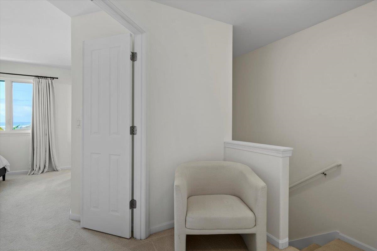 7 Kaloapelu Way Unit: Unit 4B