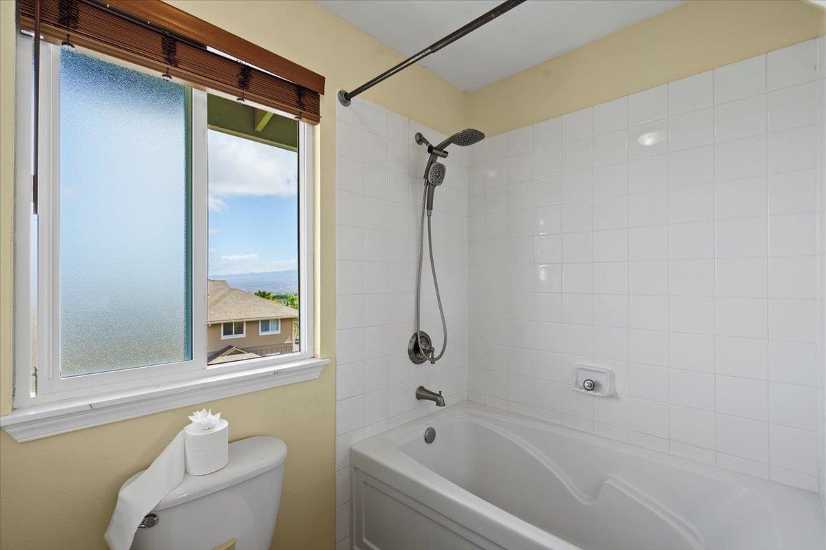 7 Kaloapelu Way Unit: Unit 4B