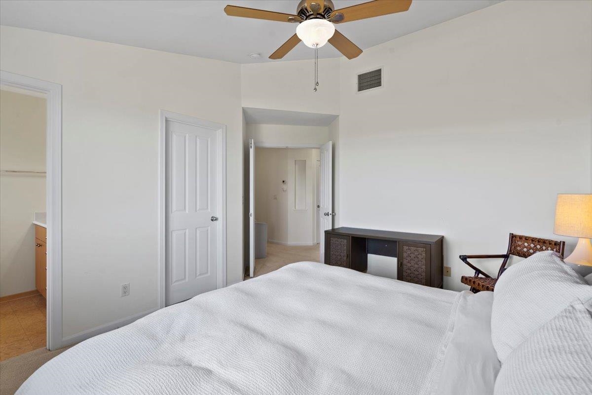 7 Kaloapelu Way Unit: Unit 4B