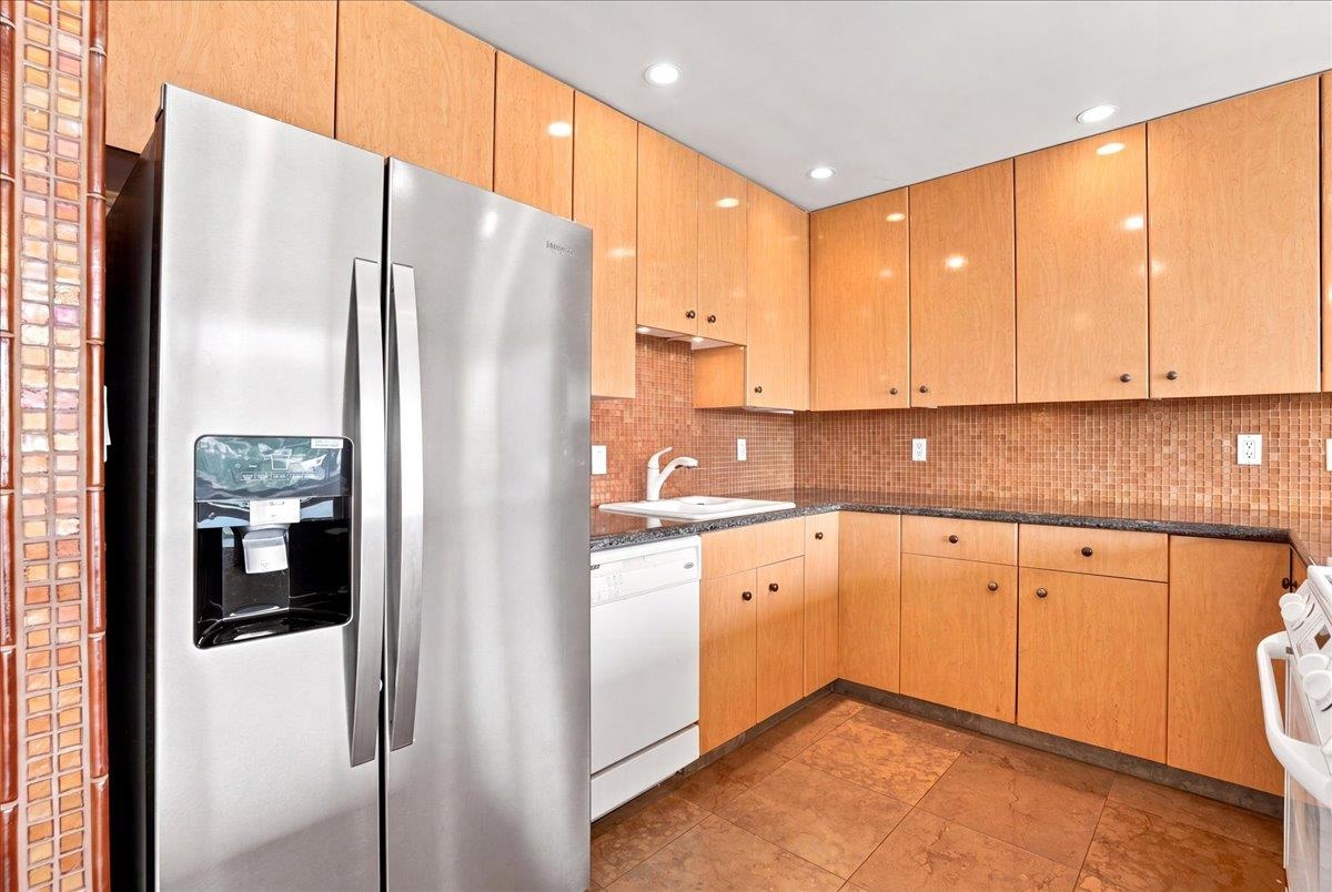 1129 Lower Main St Unit: 407