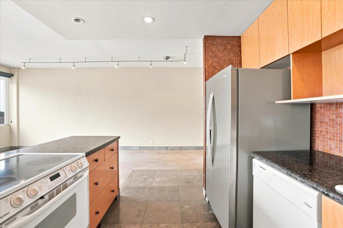 1129 Lower Main St Unit: 407