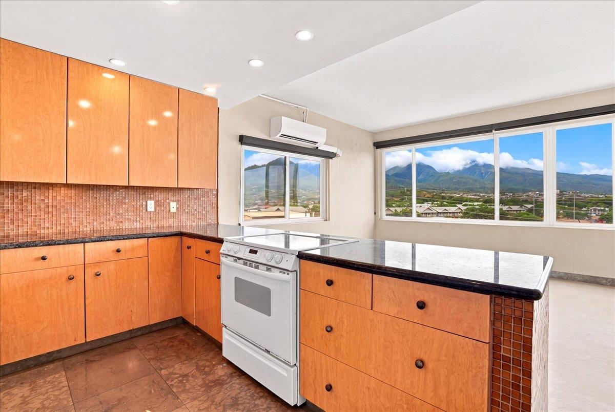 1129 Lower Main St Unit: 407