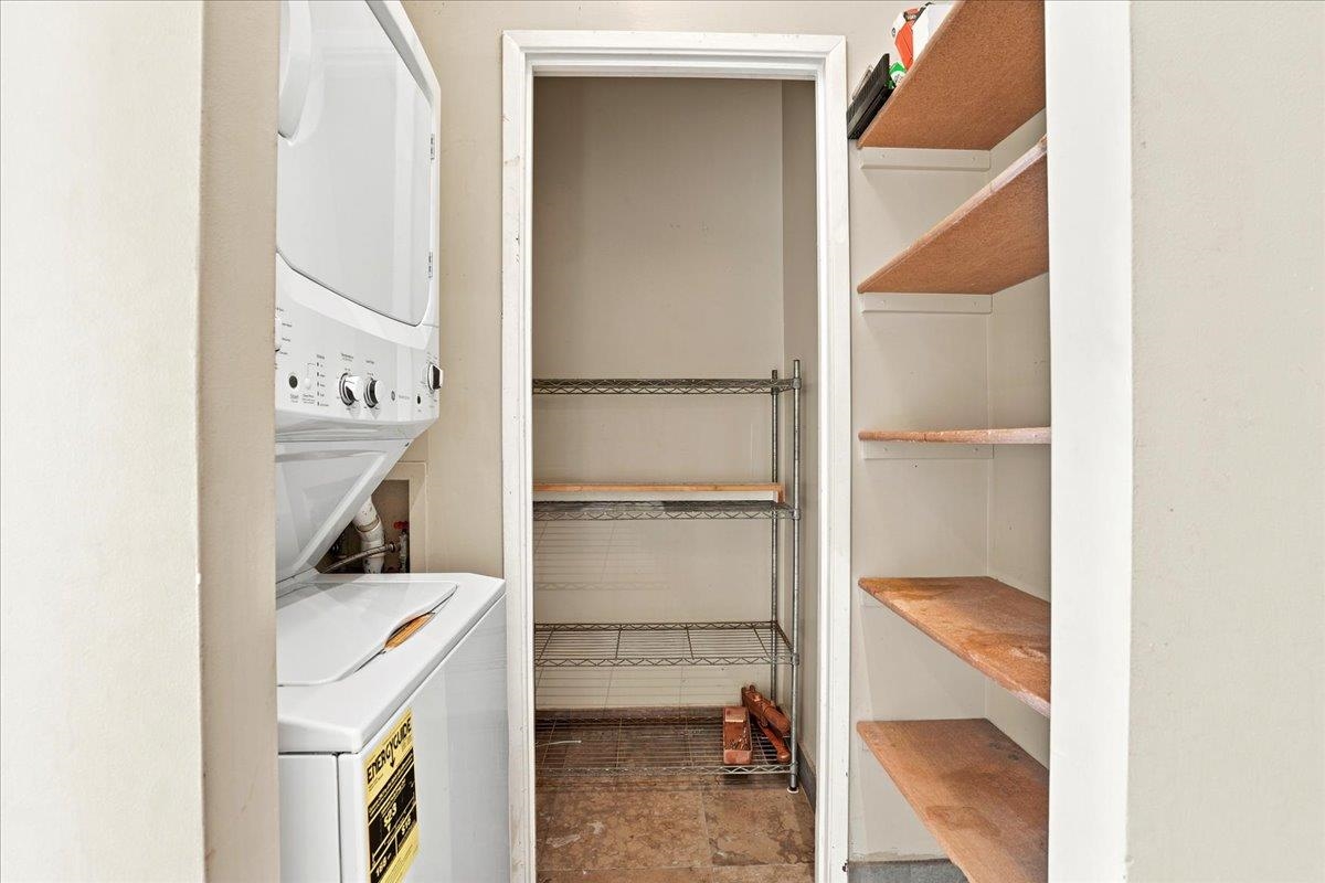1129 Lower Main St Unit: 407