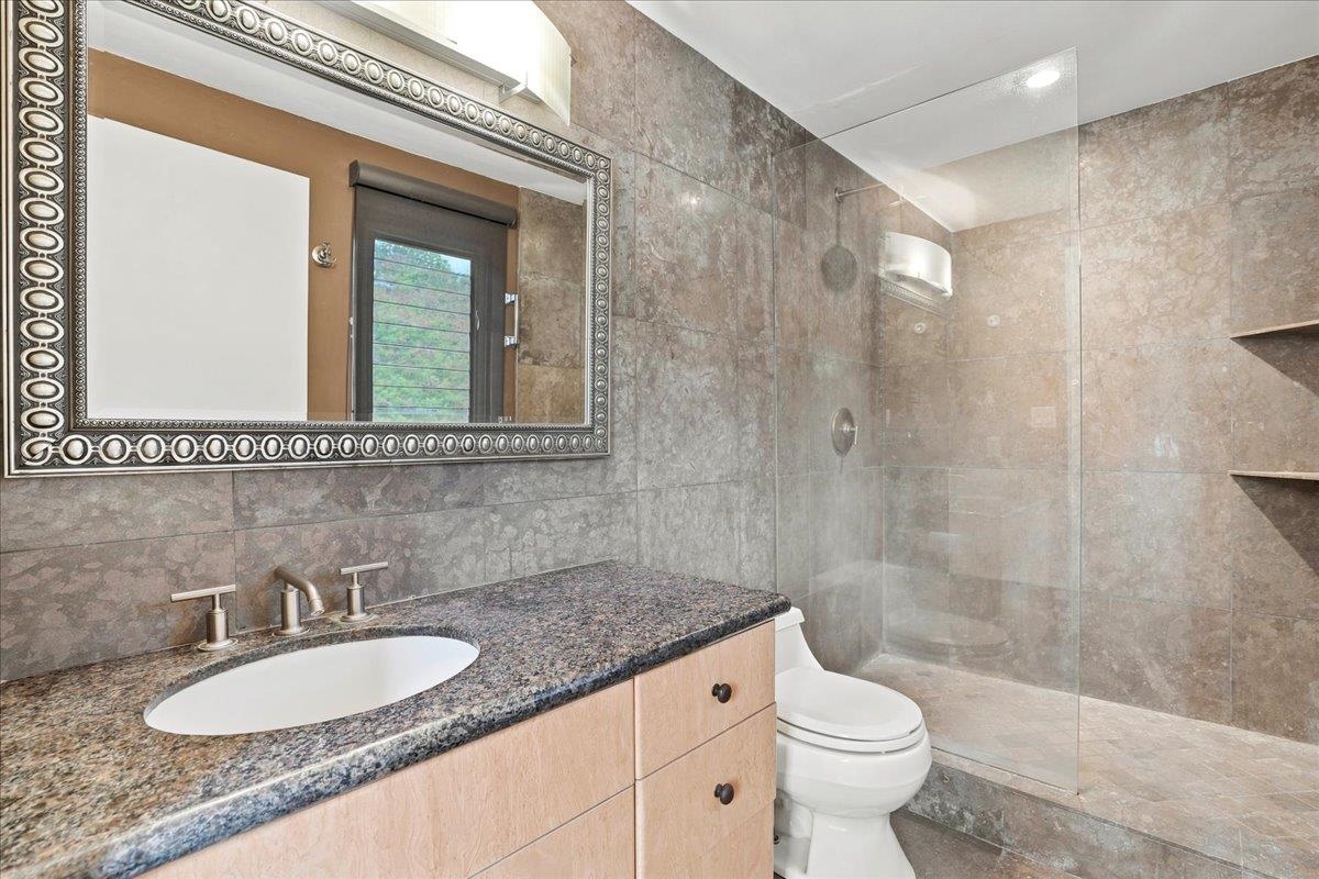1129 Lower Main St Unit: 407
