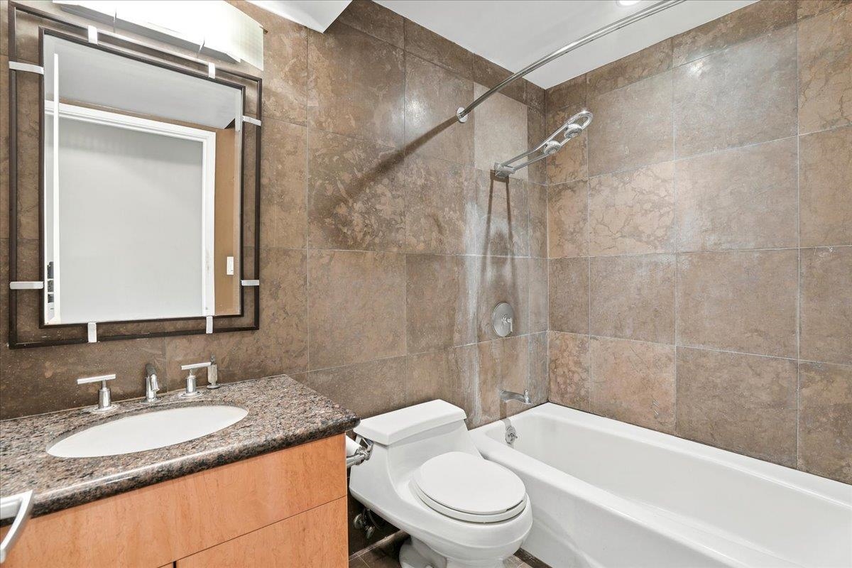 1129 Lower Main St Unit: 407