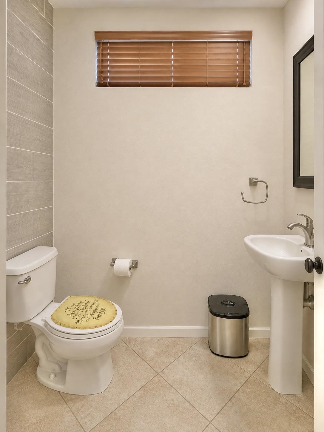 162 Anamuli St