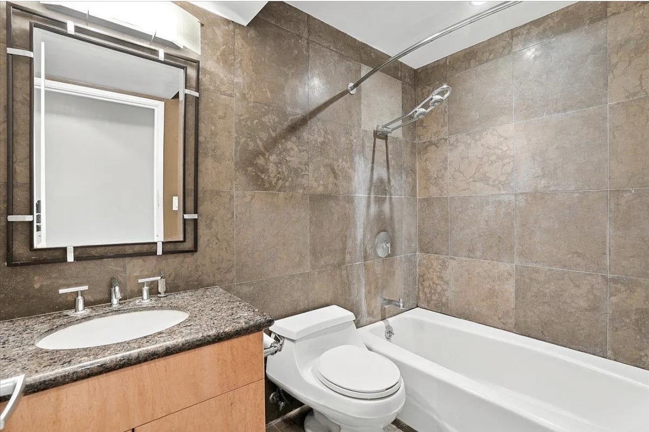 1129 Lower Main St Unit: 407