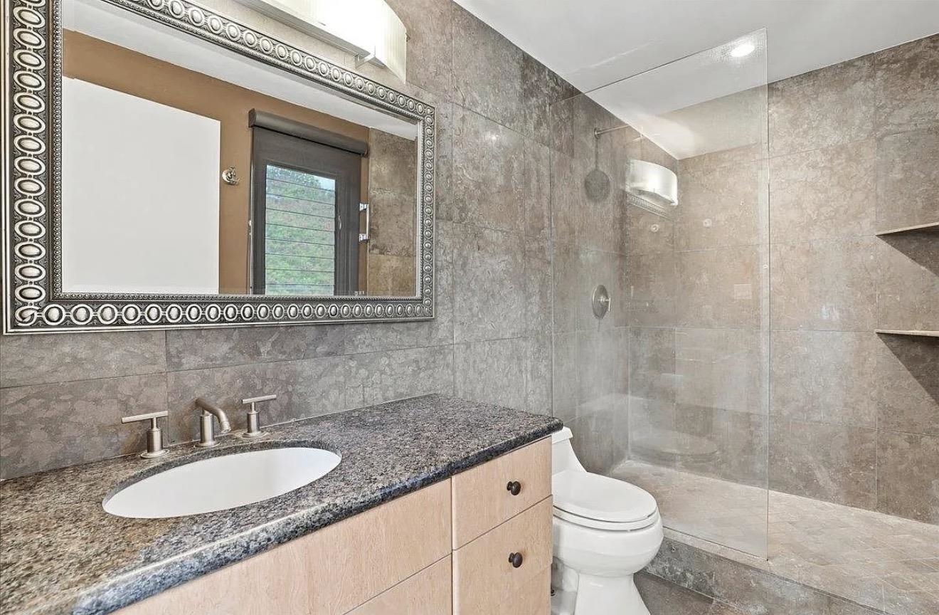 1129 Lower Main St Unit: 407