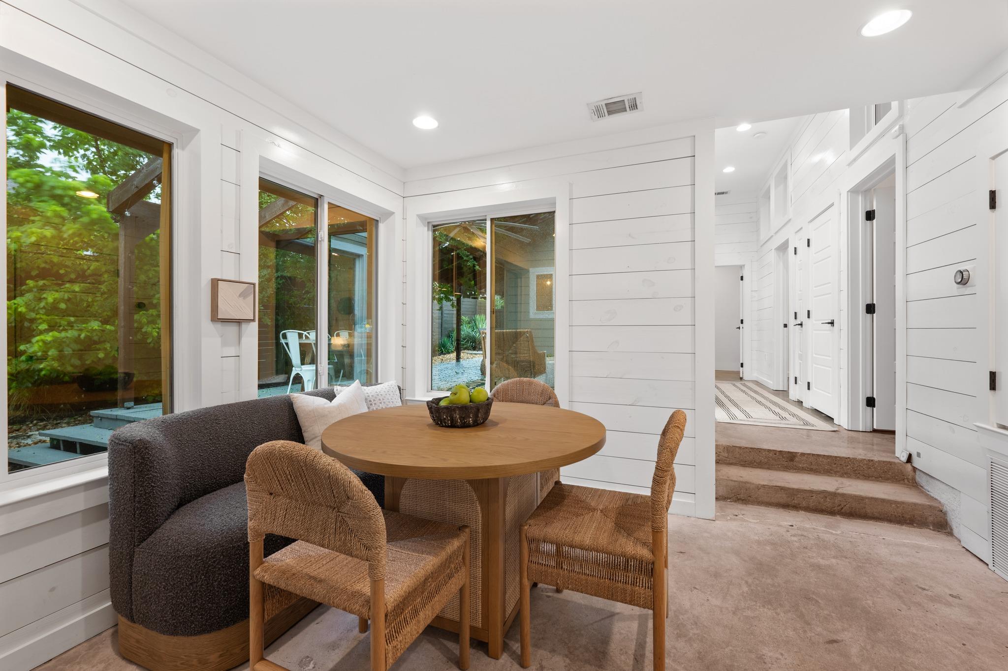 3507 Garden Villa LN