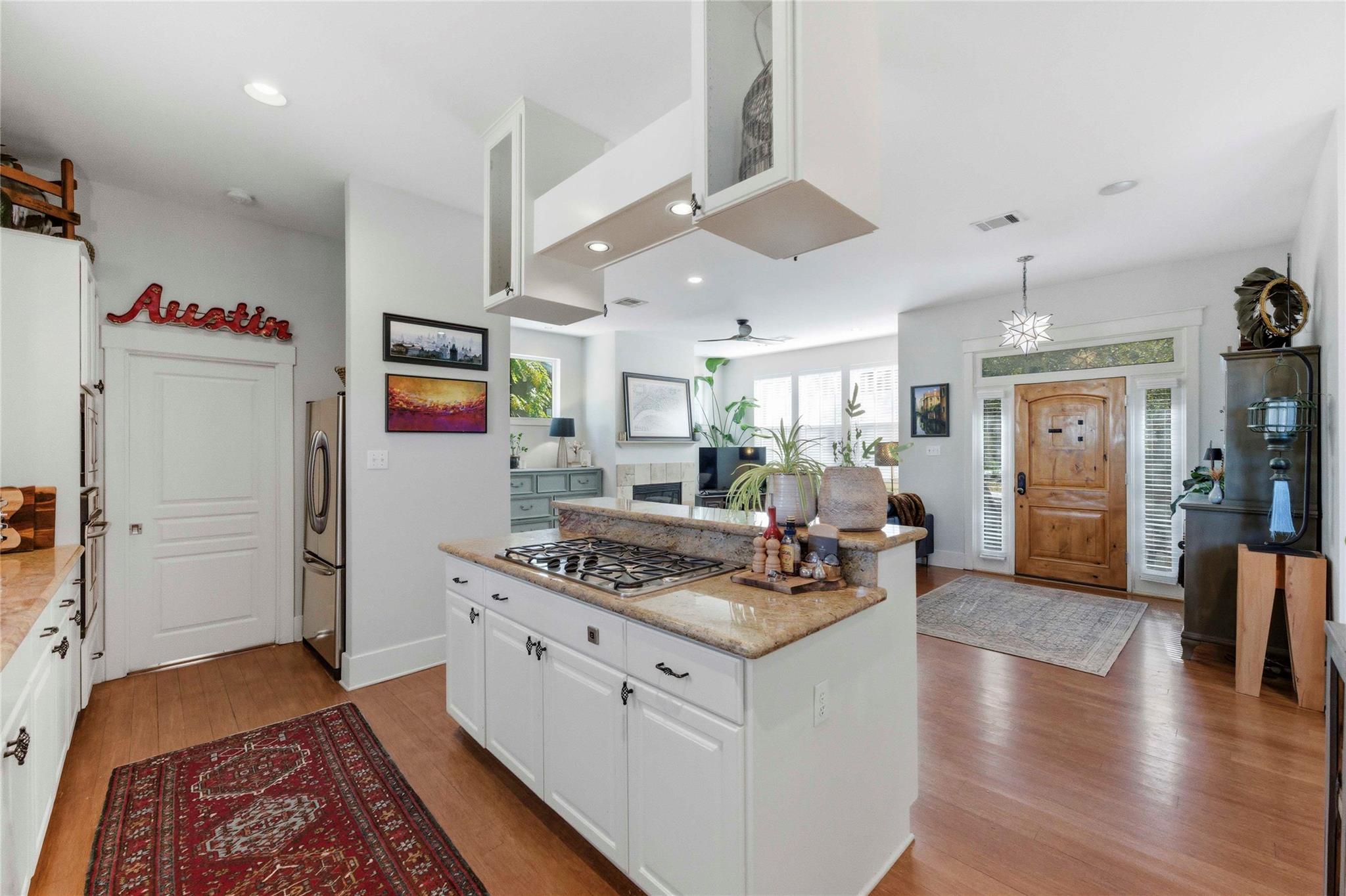 2128 Sage Creek LOOP