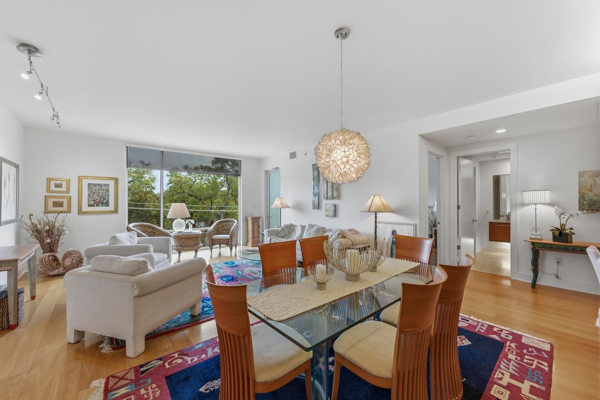 210 Lee Barton DR # 401