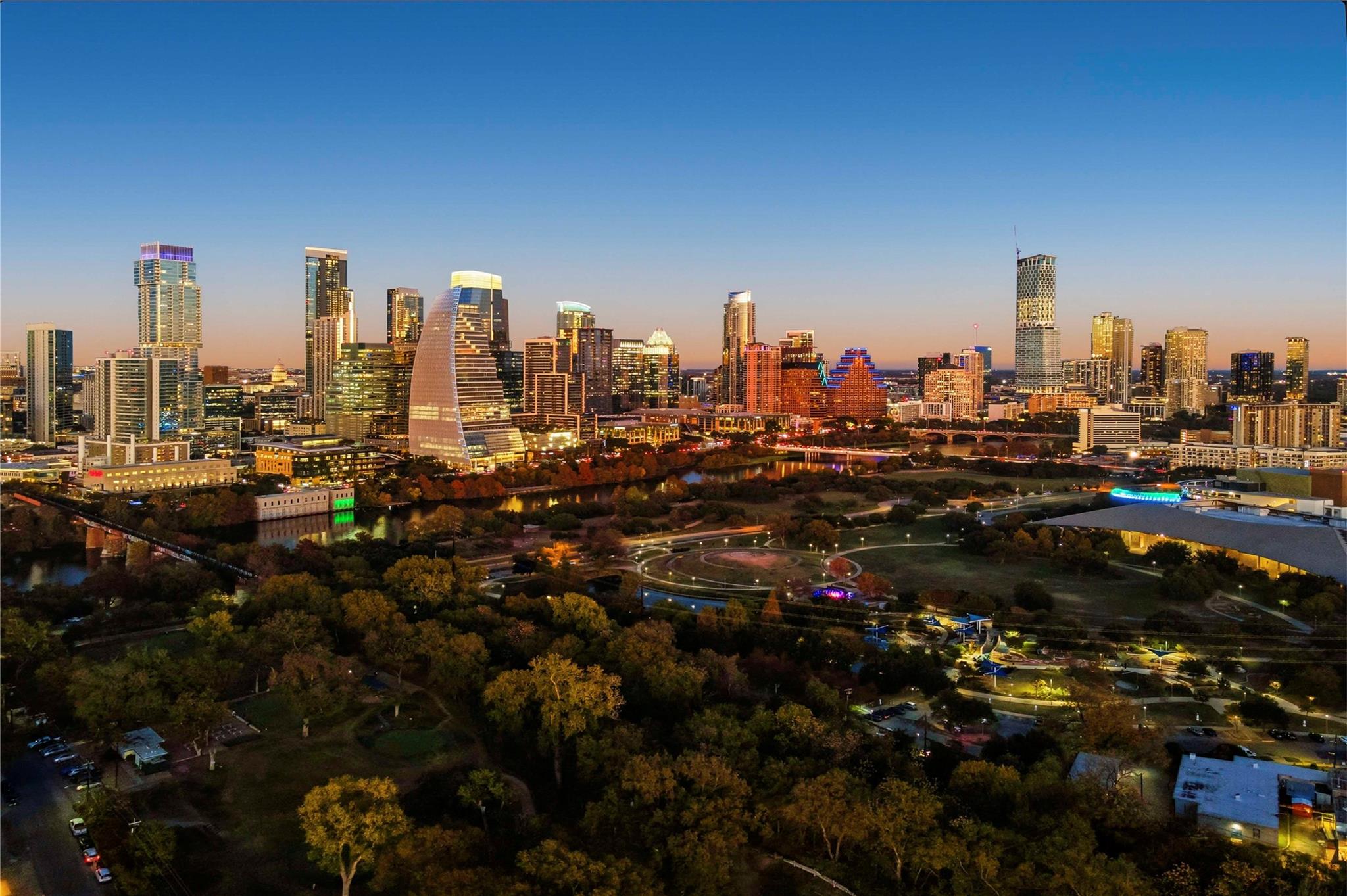 210 Lee Barton DR # 401