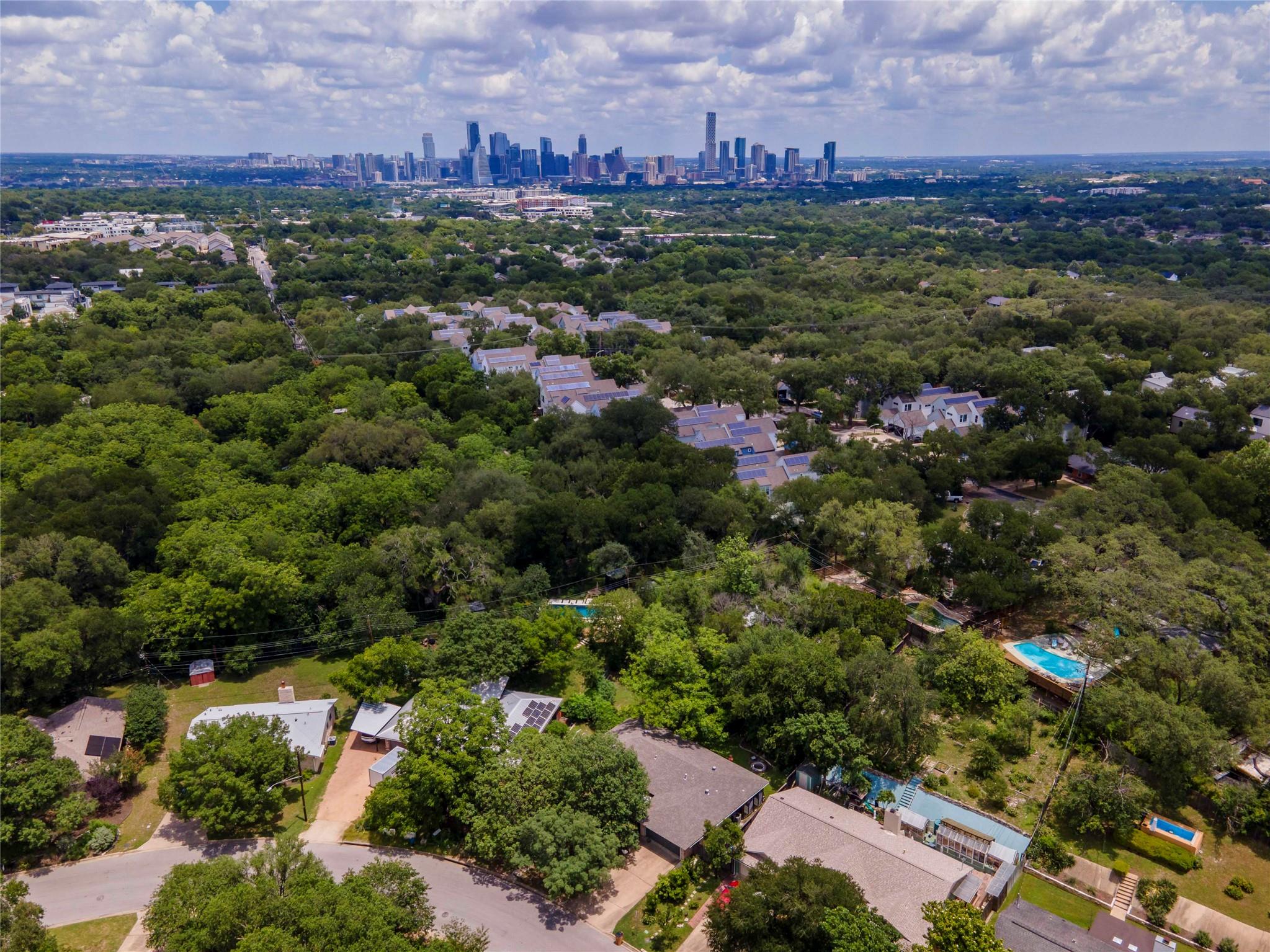 3403 Winfield DR