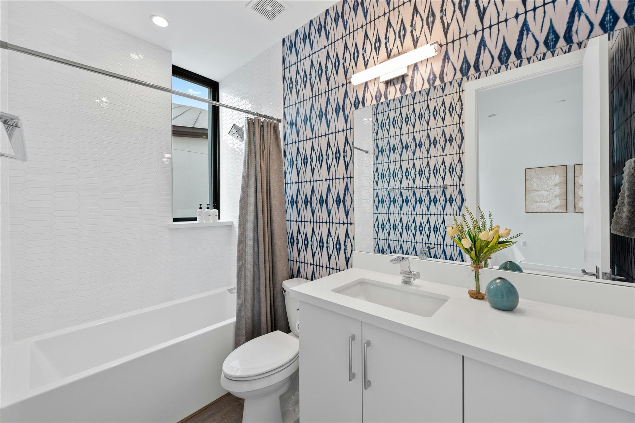 1225 Hillside Ave # 6