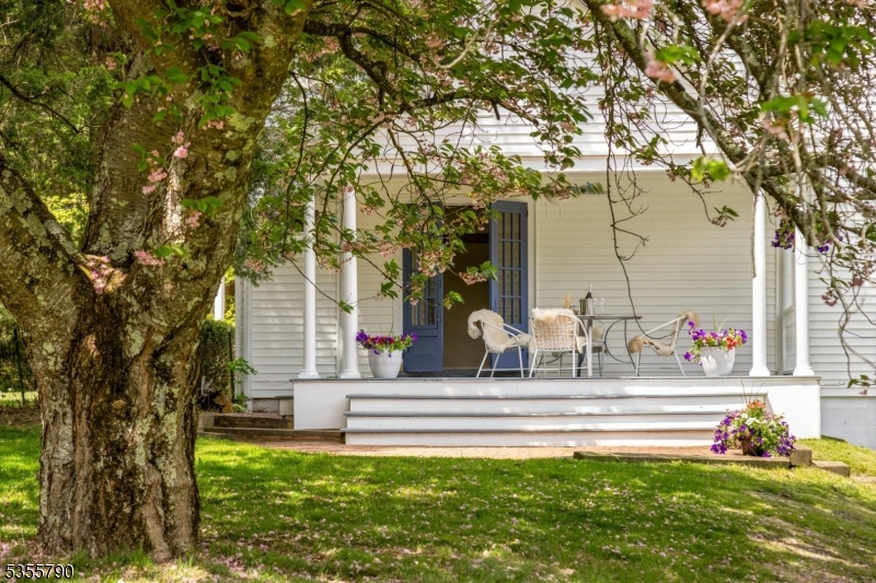 416 Rosemont Ringoes Rd