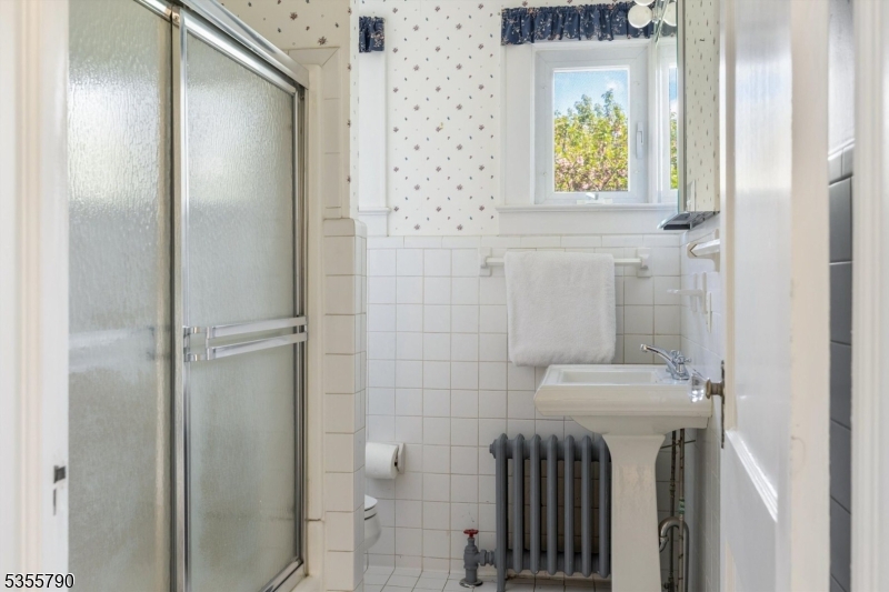 416 Rosemont Ringoes Rd