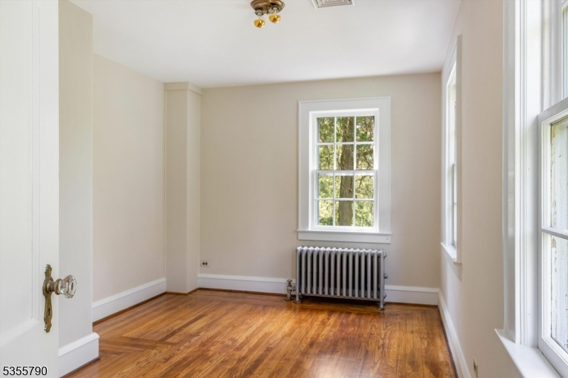 416 Rosemont Ringoes Rd