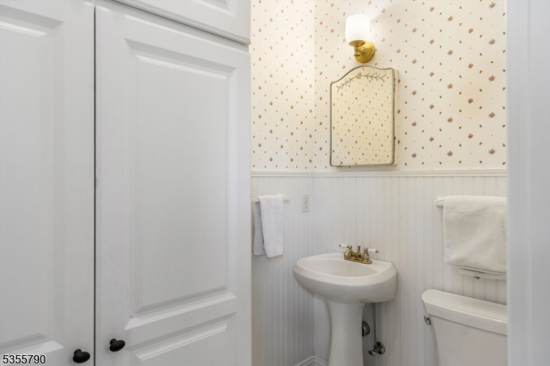 416 Rosemont Ringoes Rd