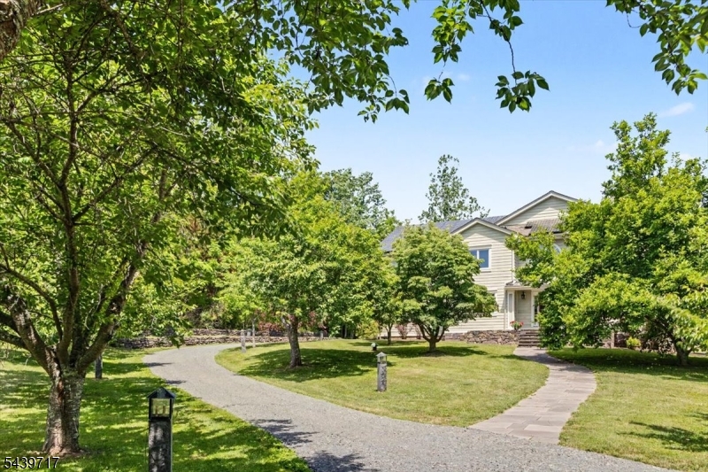 12 Upper Creek Rd