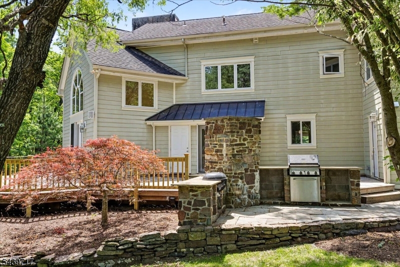 12 Upper Creek Rd