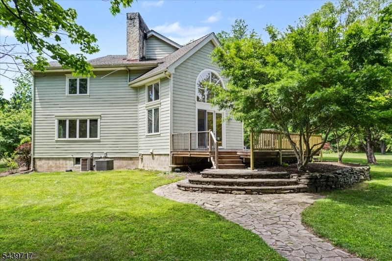 12 Upper Creek Rd