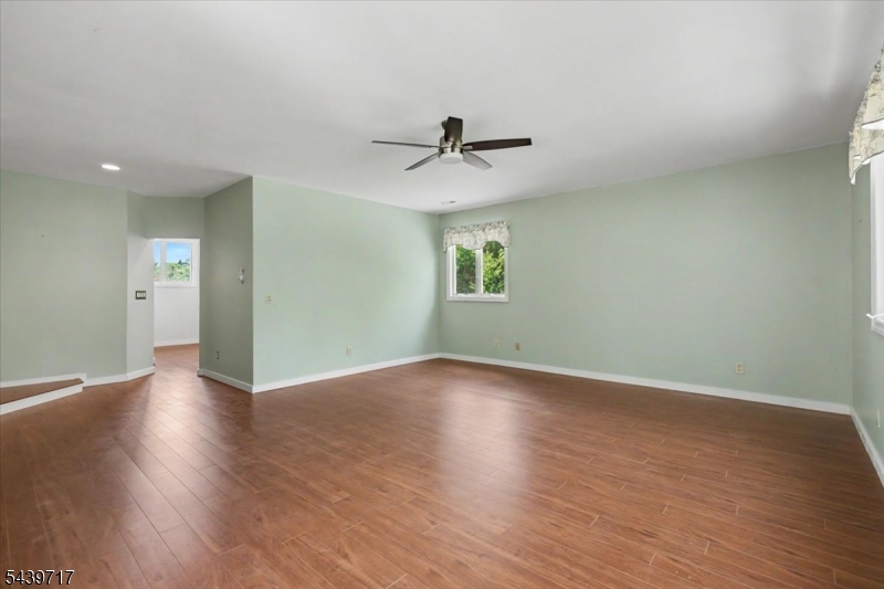 12 Upper Creek Rd