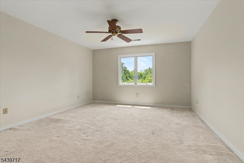 12 Upper Creek Rd