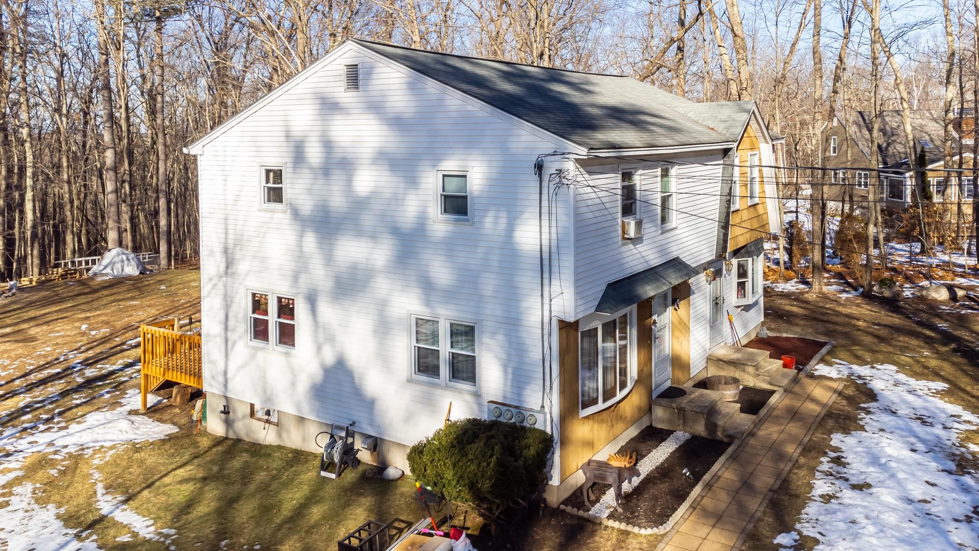 38 Emerald Drive