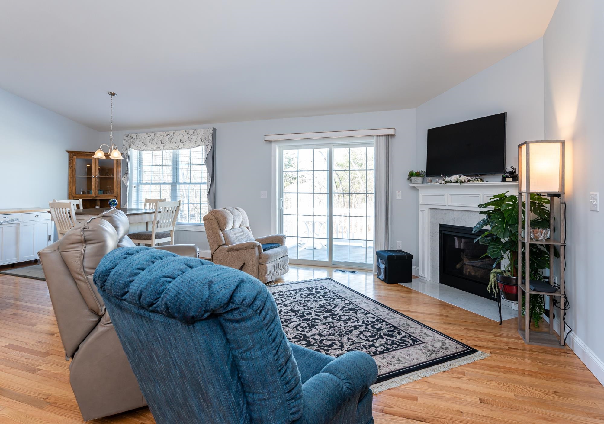 37 Brackett Lane Unit: B