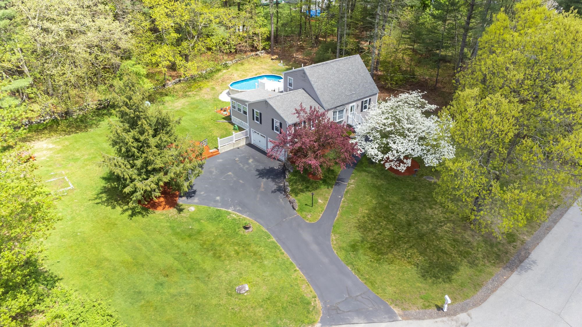 16 Cindy Avenue