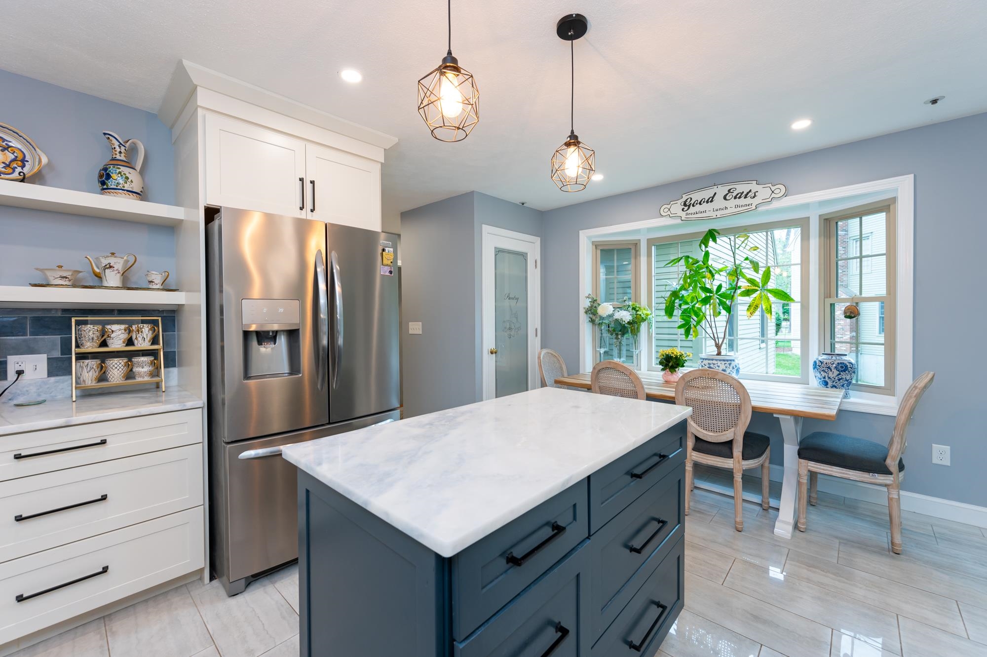 23 Lexington Drive Unit: 23