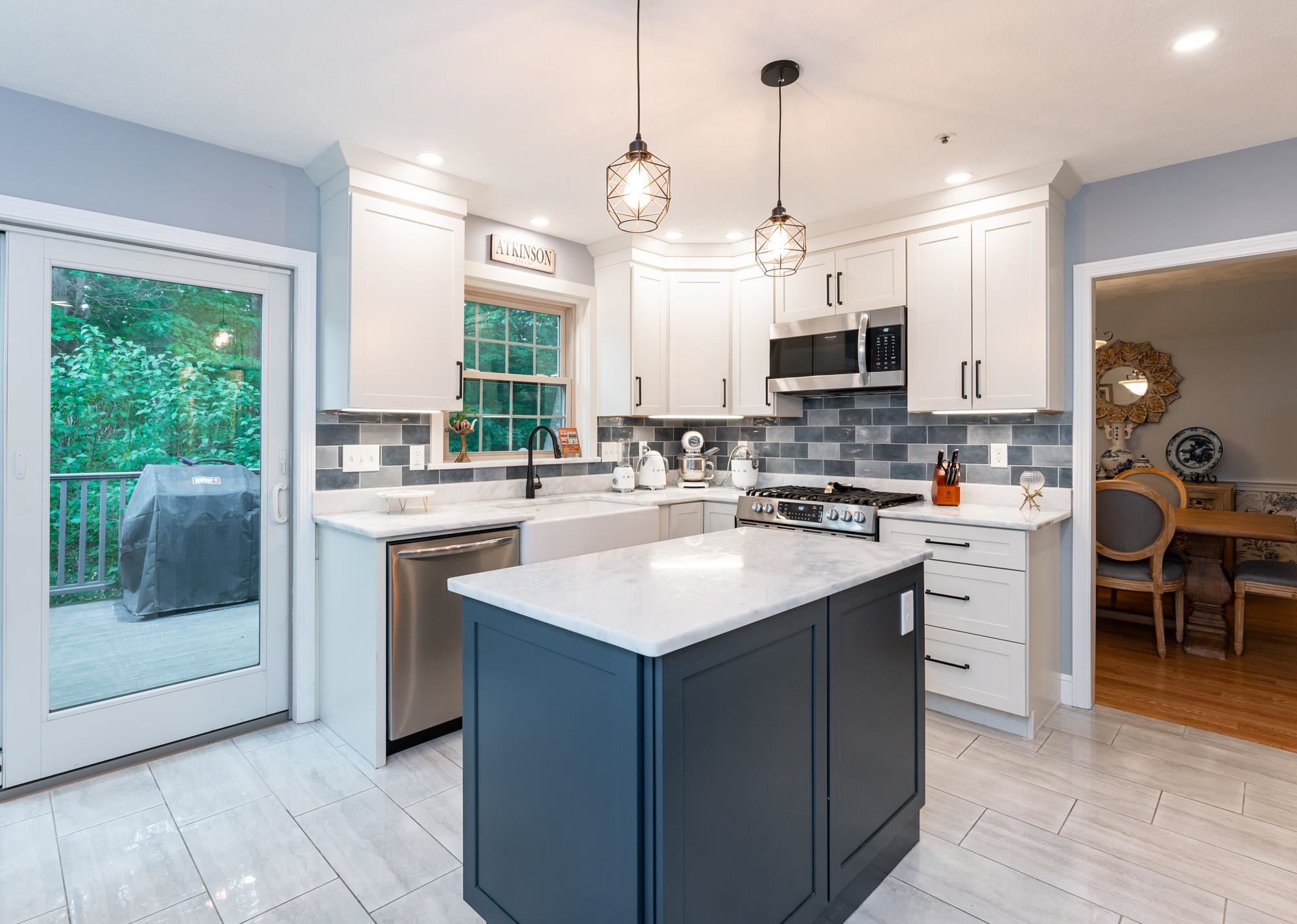 23 Lexington Drive Unit: 23