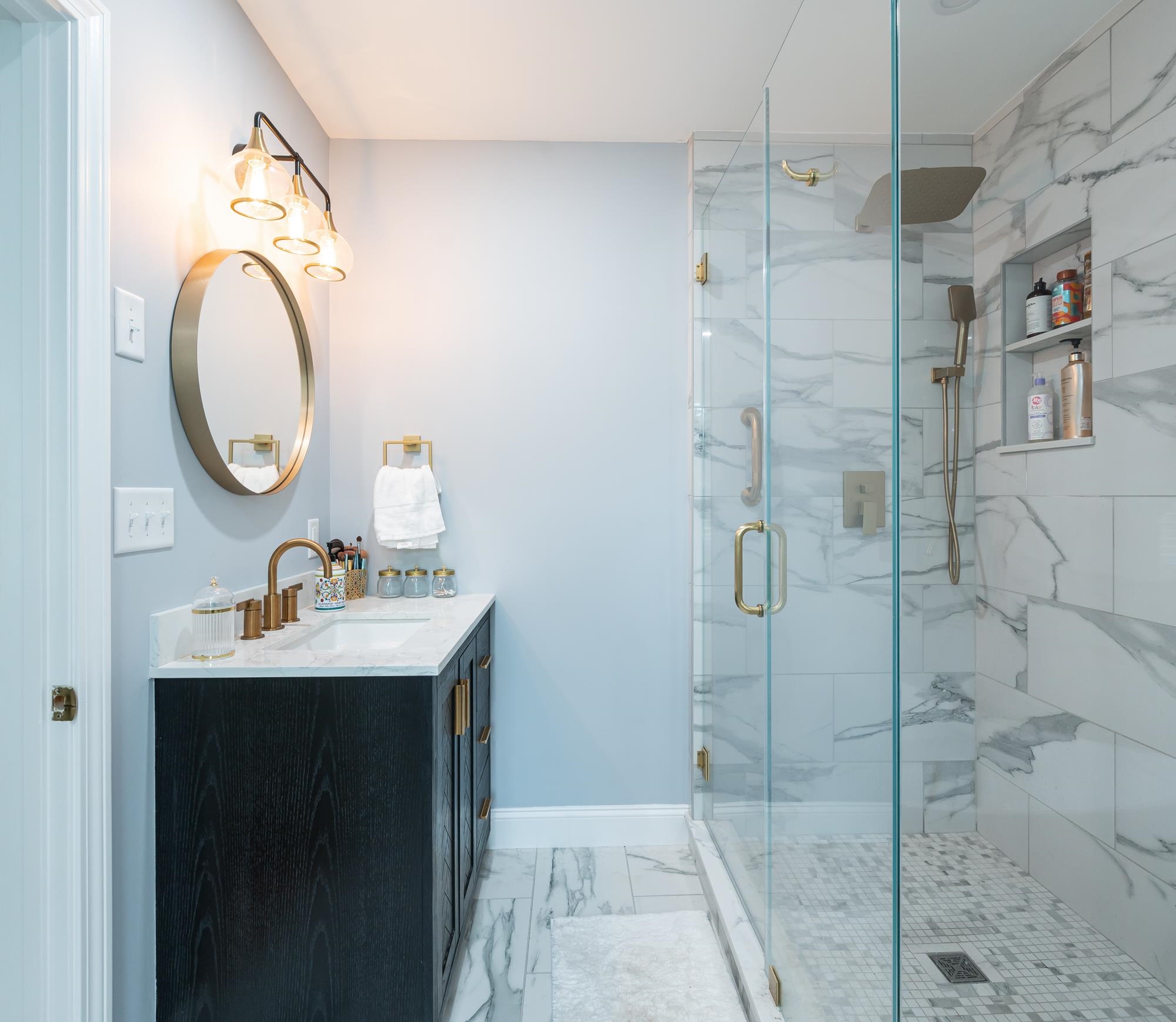 23 Lexington Drive Unit: 23