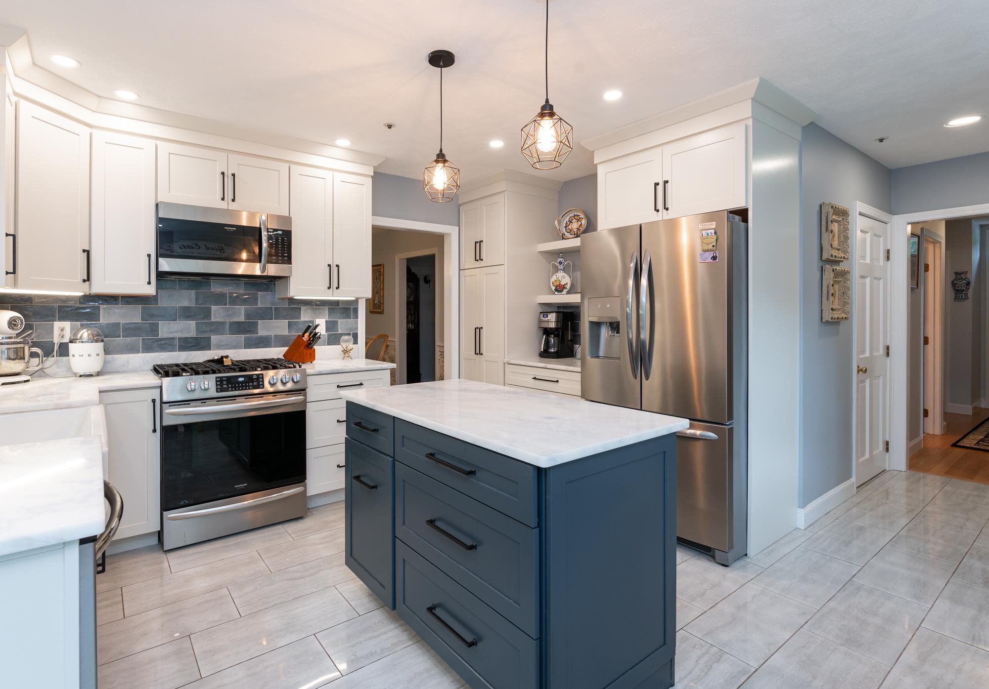 23 Lexington Drive Unit: 23