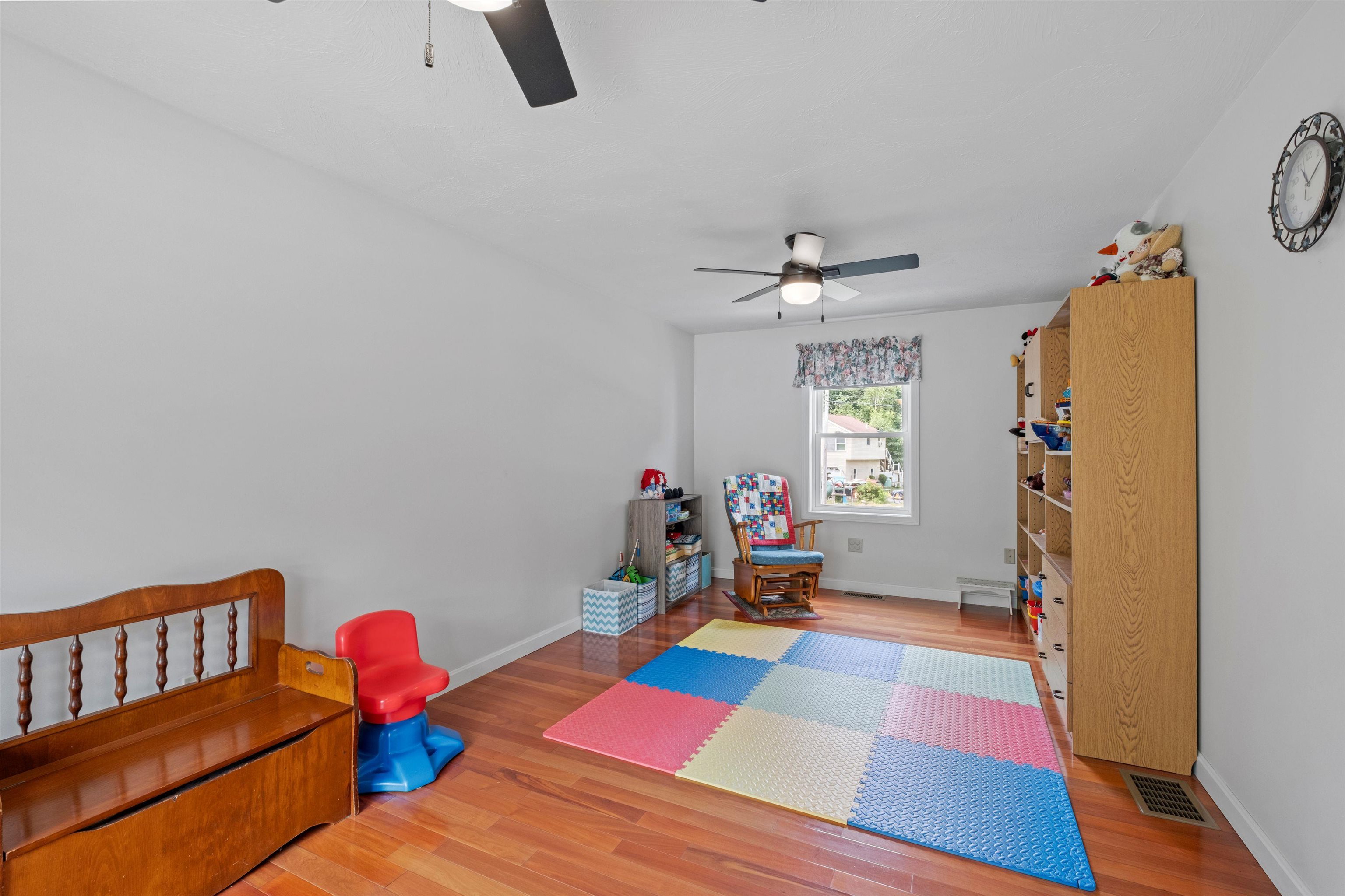98 Gowing Road