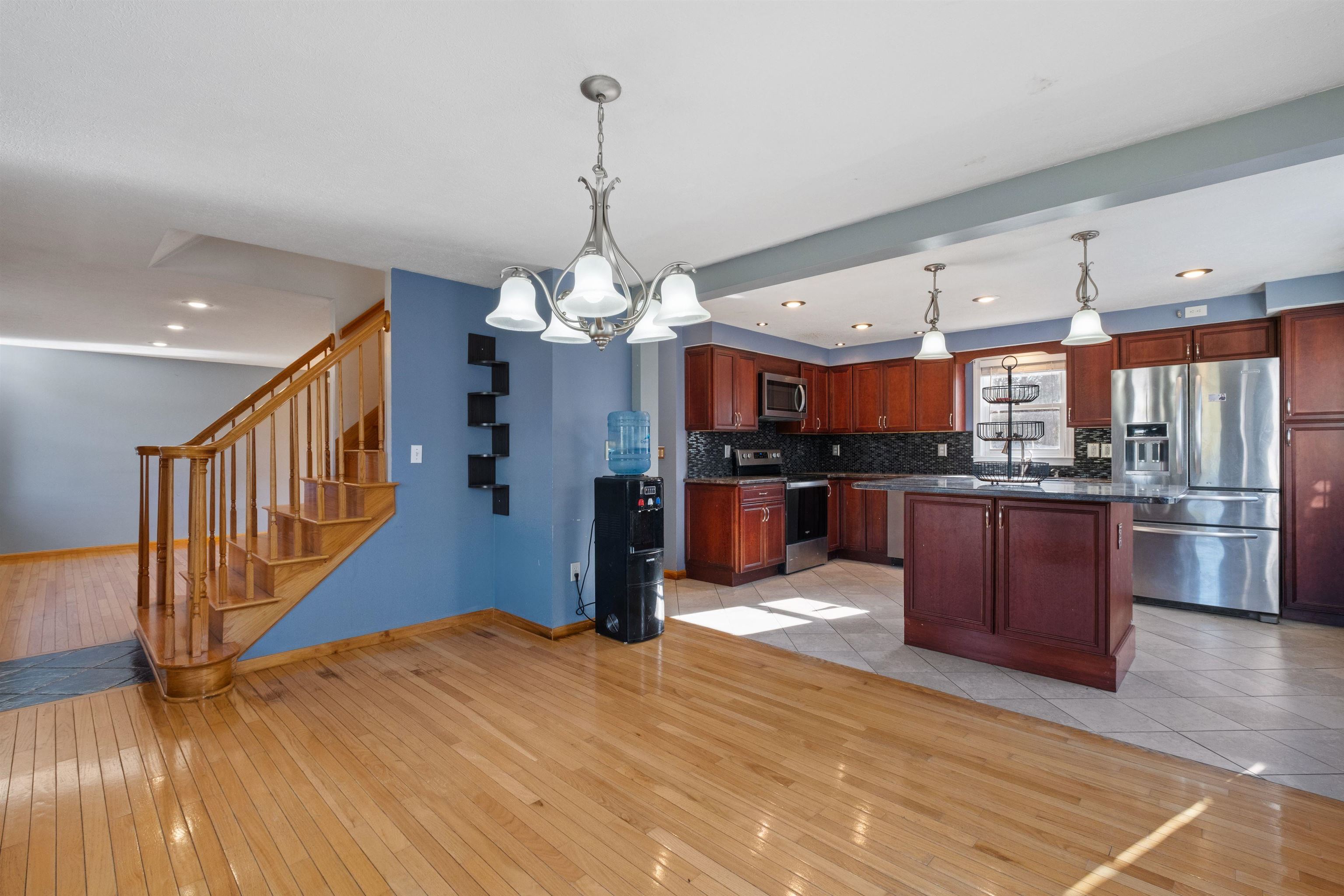 7 Morway Drive